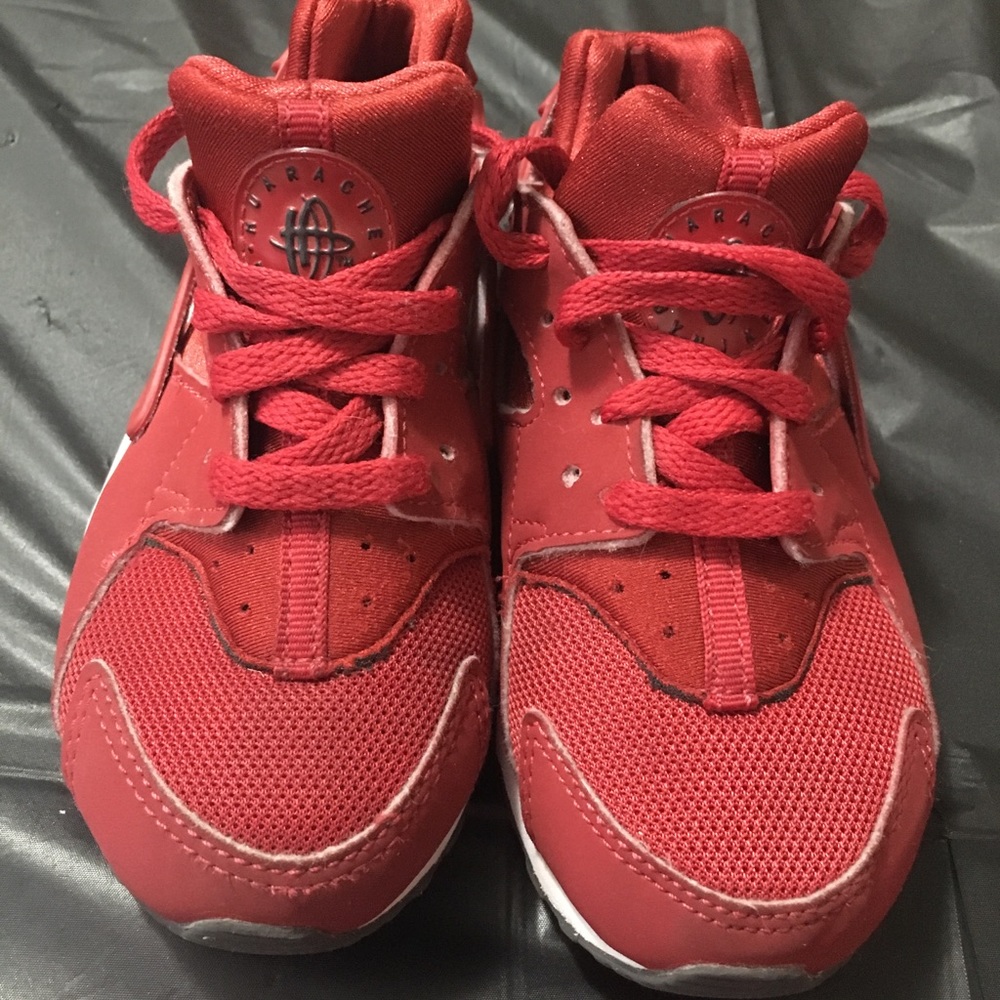 Nike Huarache boys 11c